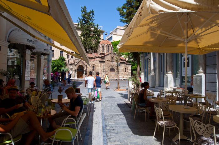 Kapnikarea athens bistros nearby