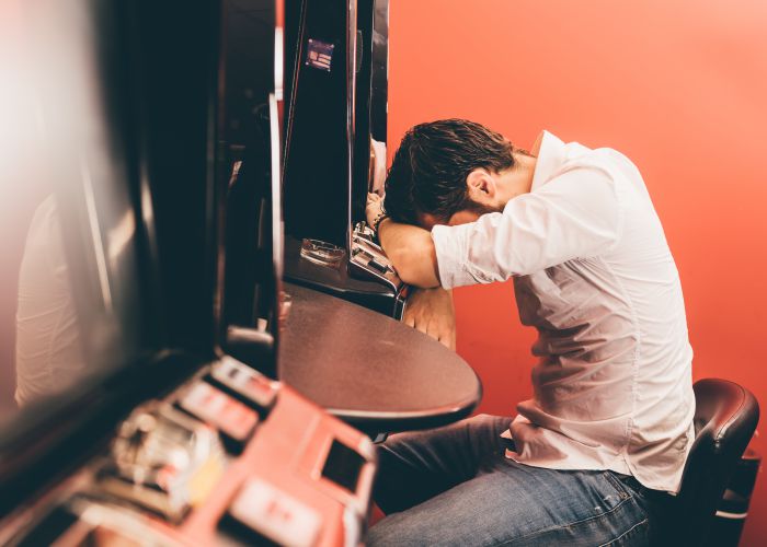 gambling responsibly massimofusaro shutterstock