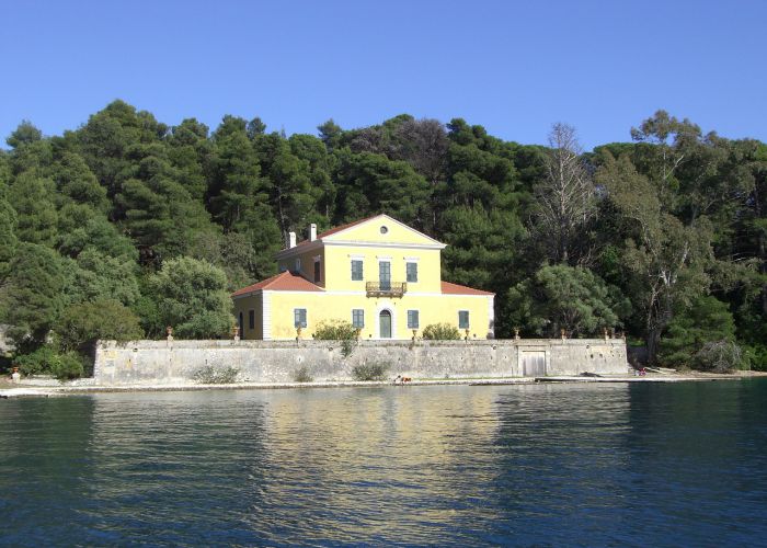 house lefkada