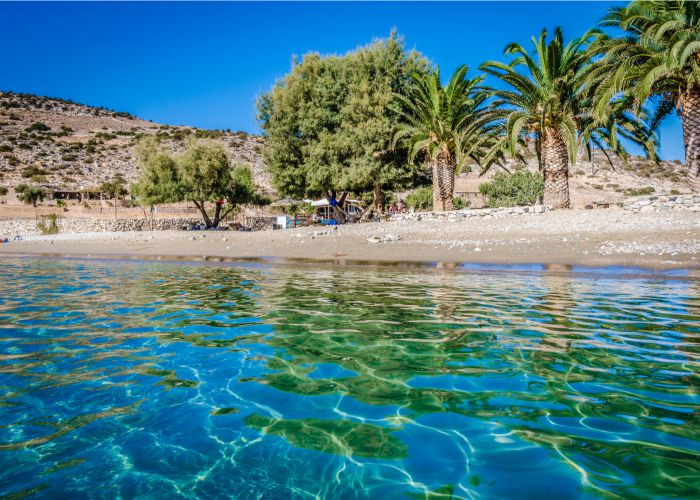 emerald beaches naxos