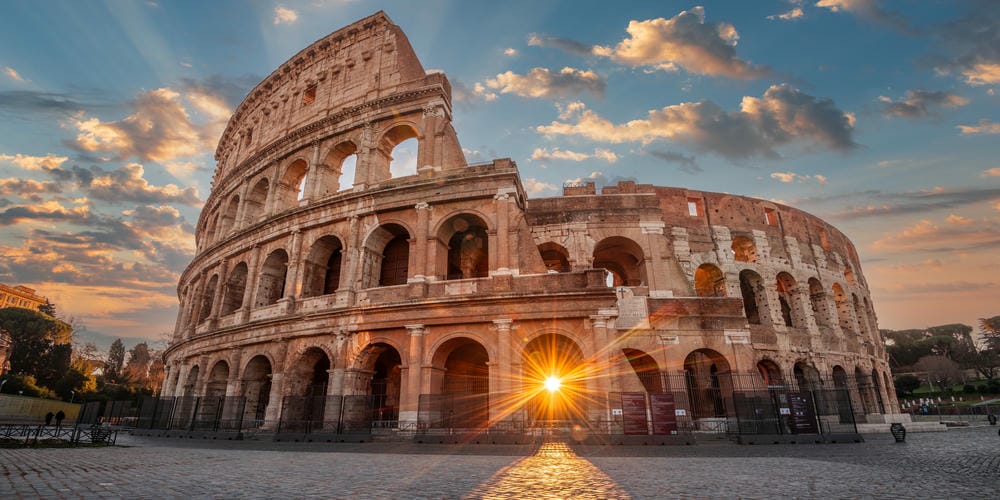 images/blog/images/Italy-Vacations/Colosseum-guide/colosseum-guide-intro.jpg