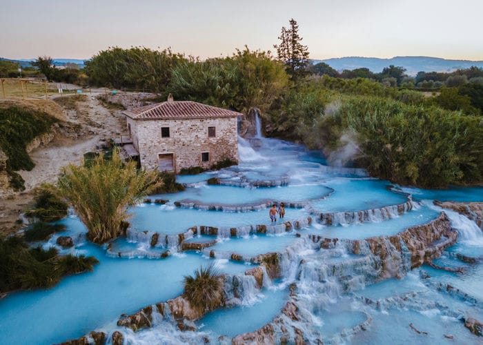 couple in saturia thermal baths tuscany