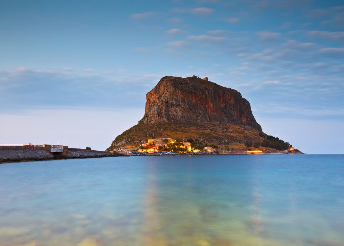 monemvasia overview