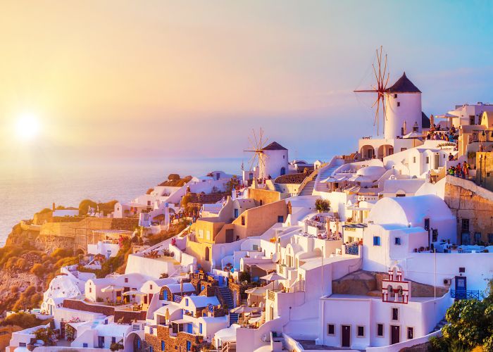 santorini oia sunset Mila Atkovska shutterstock